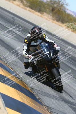 media/Mar-20-2025-Racers Edge (Thu) [[0731d8e3a1]]/2-B Group/Session 4 (Turn 3 Inside)/